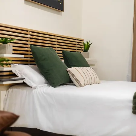 Central Studio Apartment